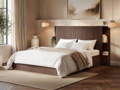 SOLACE+CO Zora Ottoman Hotel Bed with Headboard Shelves