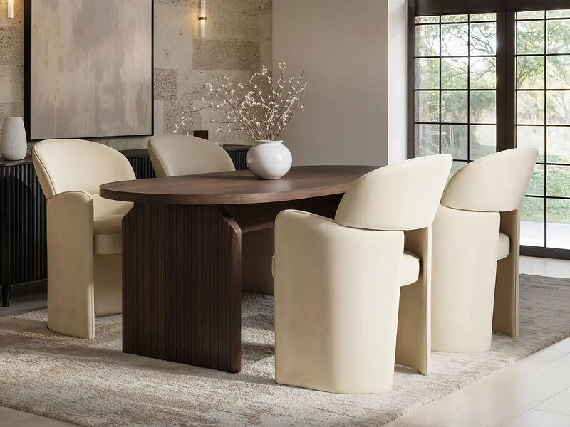 SOLACE+CO Varm & Estella Dining Table with Velvet Chairs