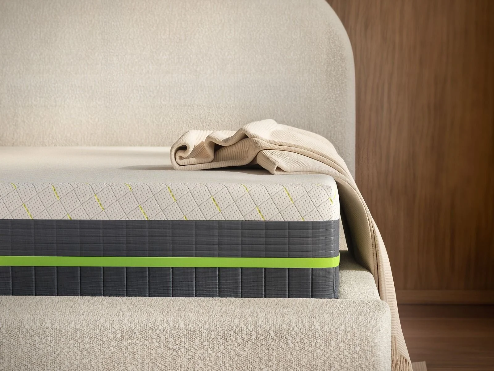 SOLACE+CO Plant Based Eco double memory foam mattress with white quilted top and grey border - front view