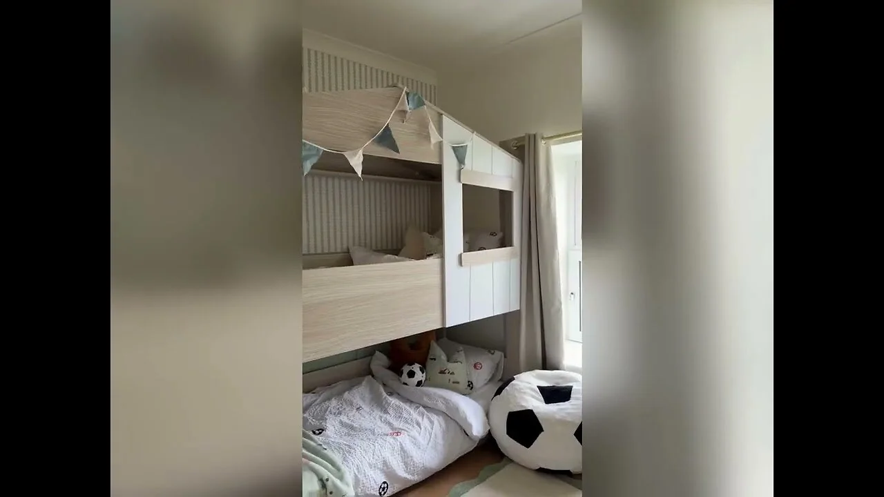 Video: Flair Dreamland Bunk Bed