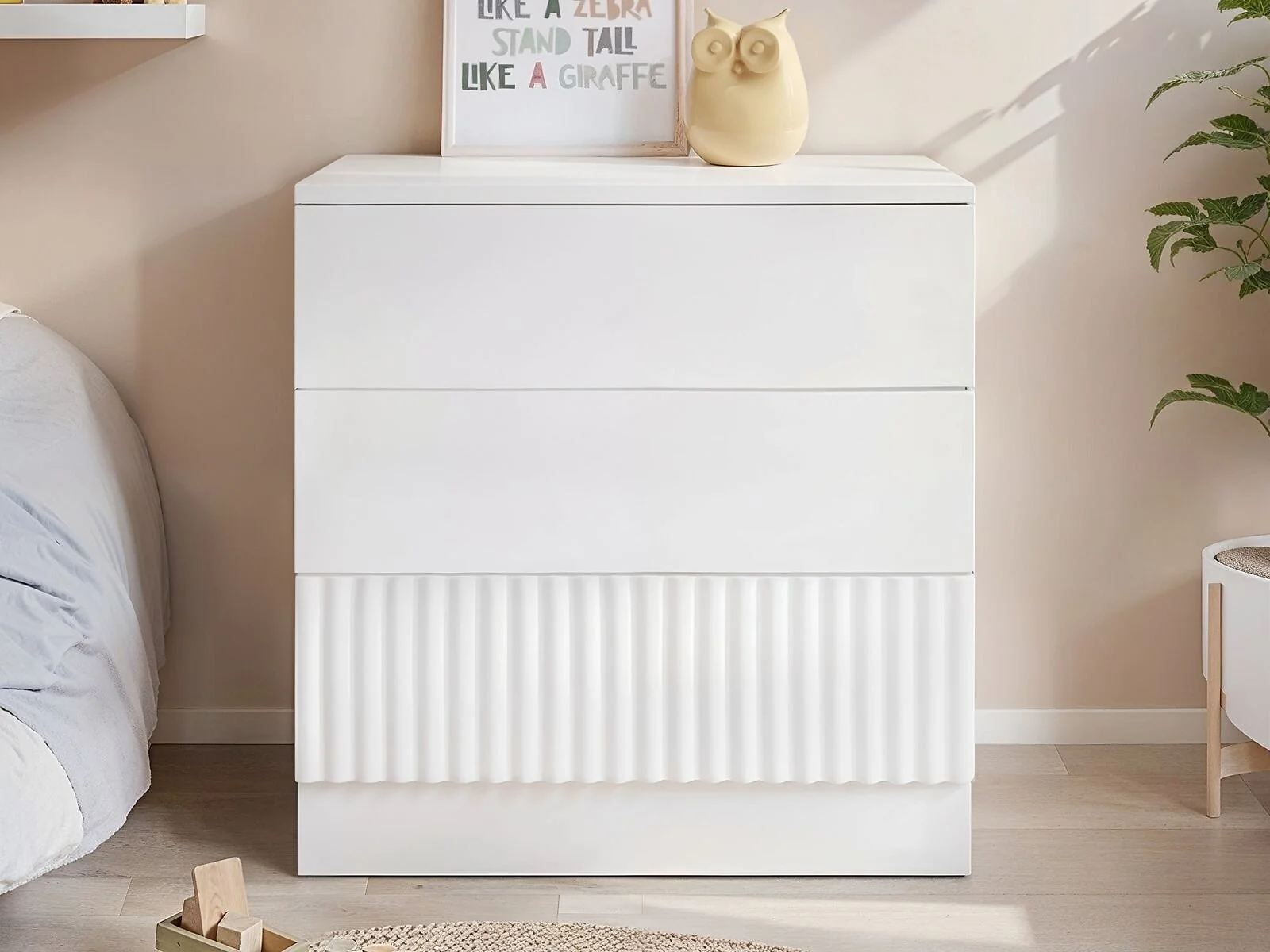 Flair Luca 3 Drawer White Chest of Drawers