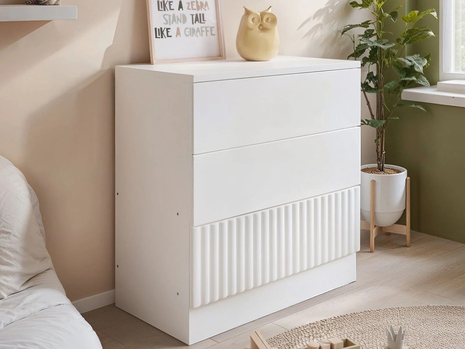 Luca chest of drawers with 3 drawers in White
